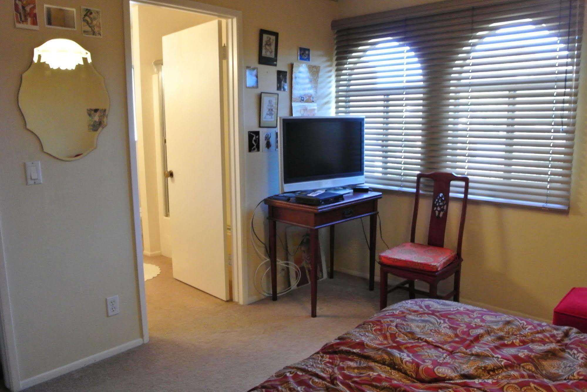 Bed And Breakfast In Hollywood Hills Los Angeles Ngoại thất bức ảnh